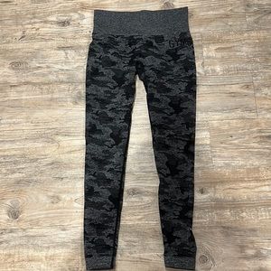 Gymshark. Adapt Camo Seamless Leggings. Small.
